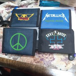 Vinyl Wallets Many Styles And Colors