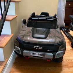 Toyota battery Brown Army Car