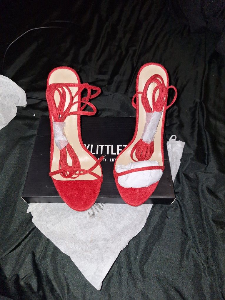 Red HEELS