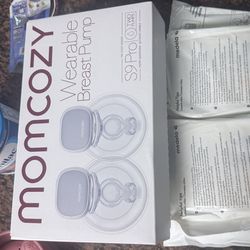 Momcozy S9 pro werable breast pump+ bages