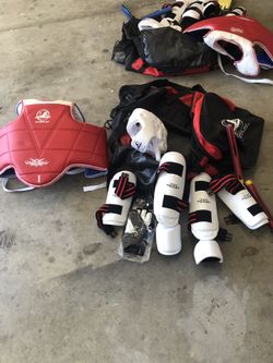 Taekwondo sparring Equipment