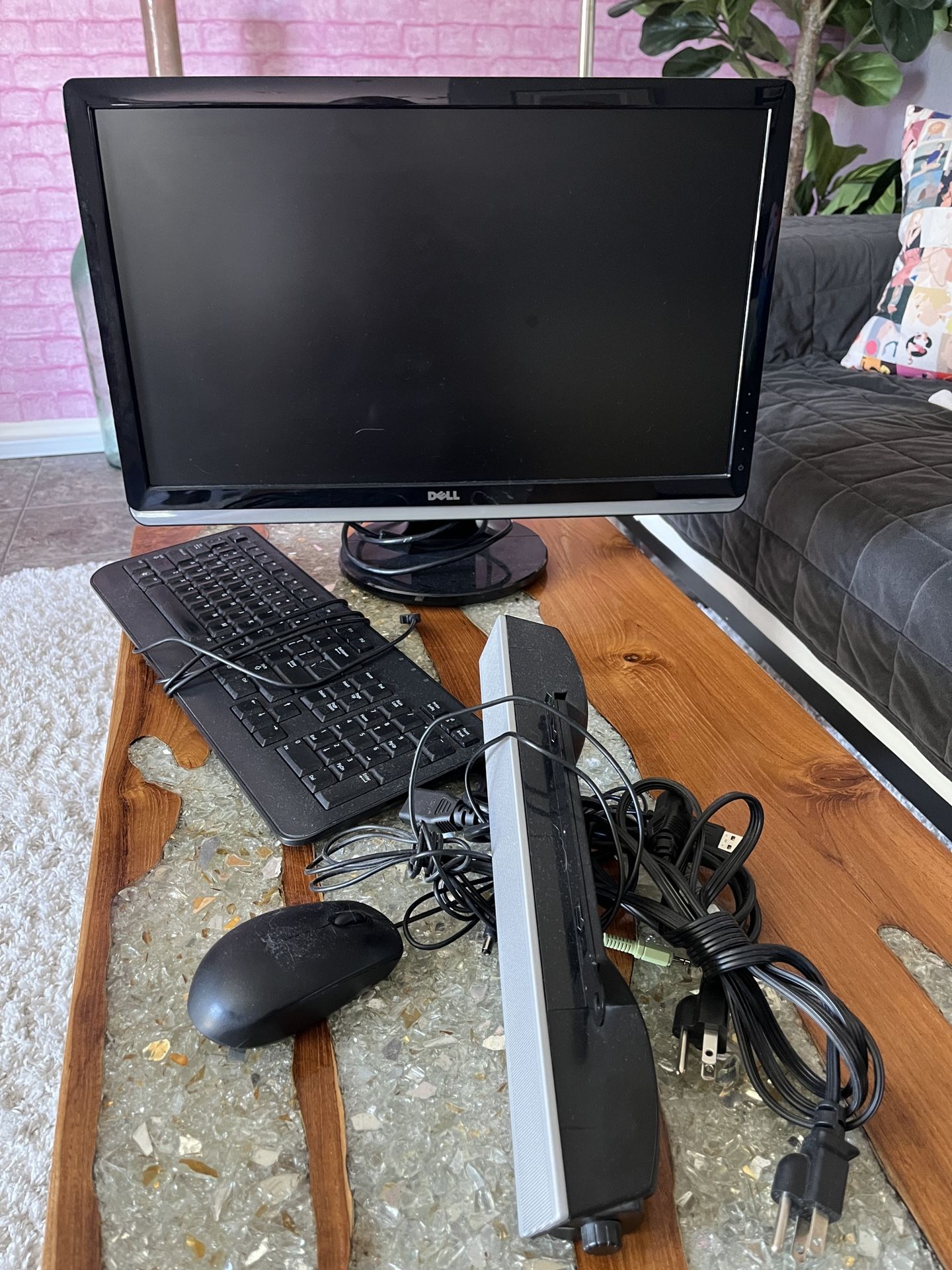 Inspiron 620 and Dell ST2321L 23" TFT LED Widescreen Monitor 1920 x 1080 DVI HDMI VGA