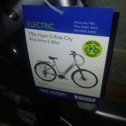 700c Hyper E Ride City Mid Drive E Bike