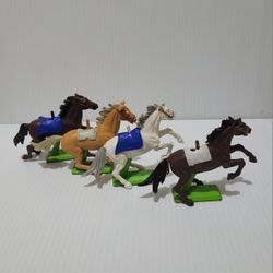 Vintage Job Lot x 4 Britains Deetail Model Toy Horse Figures Mixed