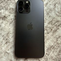 Selling iPhone 13 Pro Max 256GB Price Firm Any Carrier Unlocked in Good  Condition
