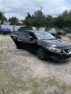 2017 Nissan Maxima