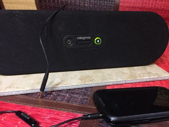 Creative Bluetooth speaker