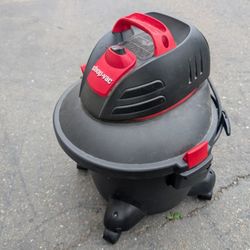 Shop-Vac 6 Gallon Wet/Dry Vacuum