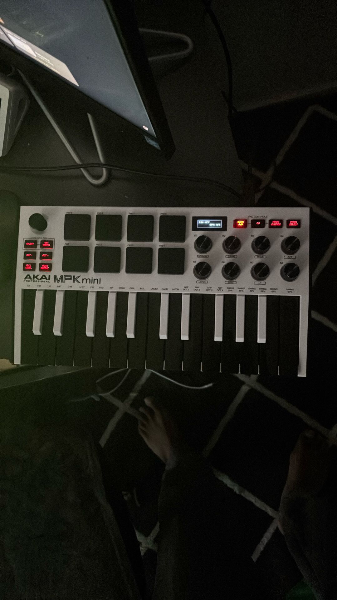 NEW AKAI MPK MINI