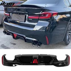 Fits 2017-2023 BMW G30 G31 G38 5 Series Gloss Black M5 CS Style Rear Diffuser w/ LED