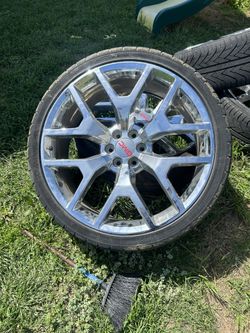 26’s Honeycomb GMC
