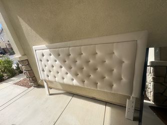 Cal king head board and mirror