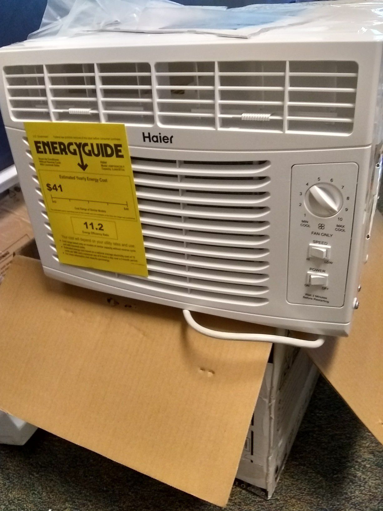 Haier 5000 btu Window Mounted Air Conditioner AC Unit with Fan | HWF05XCR-T