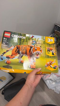 Lego tiger