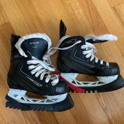 CCM Ribcore Youth 13