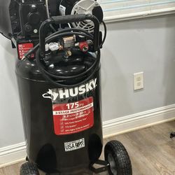 Husky 30 Gal. 175 PSI Oil Lubed Belt Drive Portable Vertical Electric