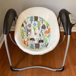 Graco Glider Lite LX Forest Friends