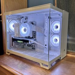 White RGB Windows 11 Pro Gaming PC - Ryzen 7, 1TB NVMe, Corsair, Nvidia RTX