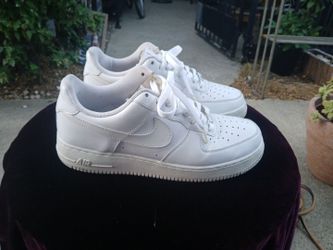 Nike  (AIR FORCE 1}