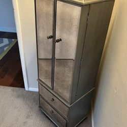 Pier 1 Jewelry Aromoire