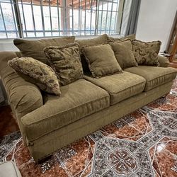 Plush Couch & Love Seat 