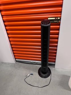 Standing fan w/ remote