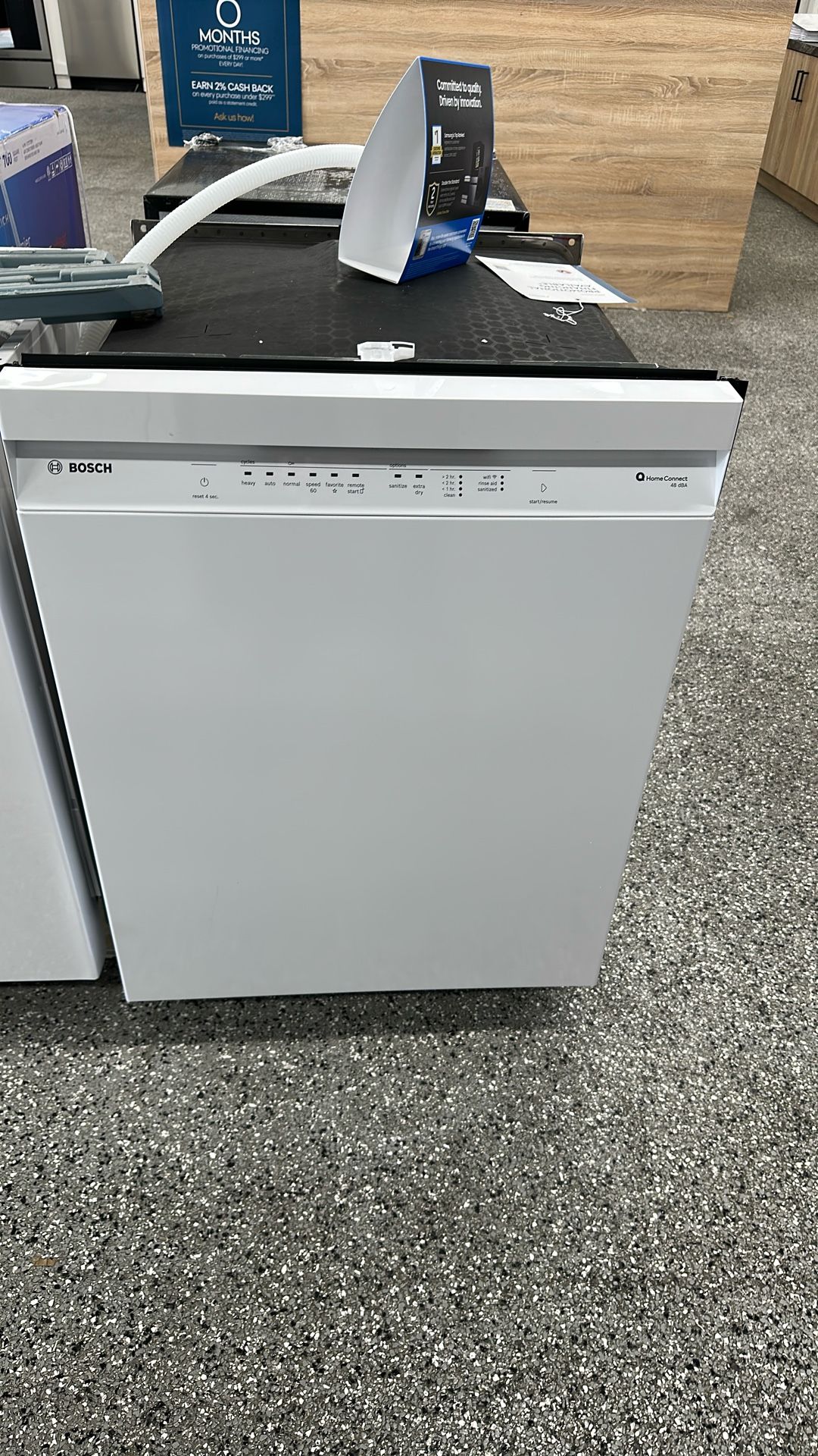 Bosch 100 Series   Dishwasher white