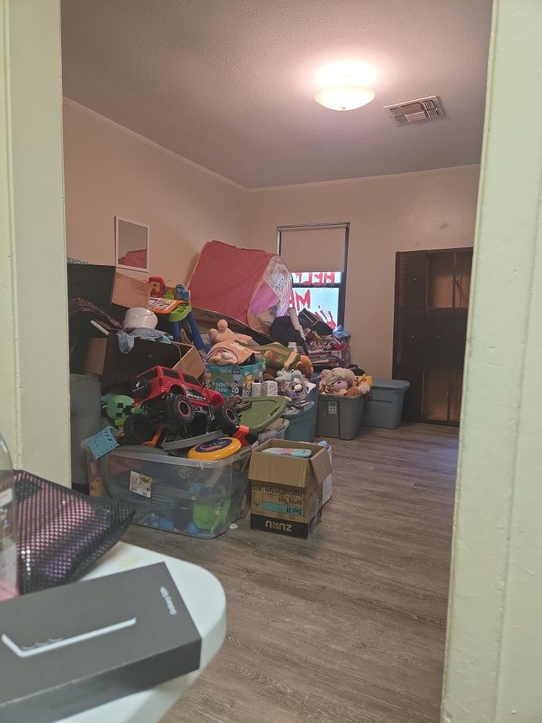 Moving Sale - Cash Helps Fund The Move.