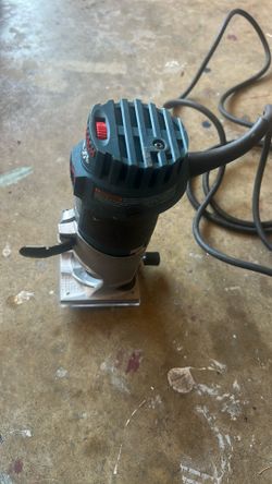 Bosch Colt Electronic Variable-Speed Palm Router 