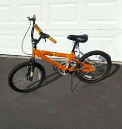 Boys Avigo Striker X Attack Force bike for Sale in Everett WA OfferUp