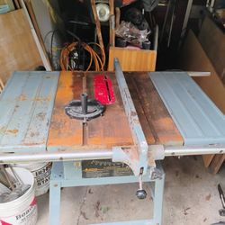 10" Delta Contractors Saw