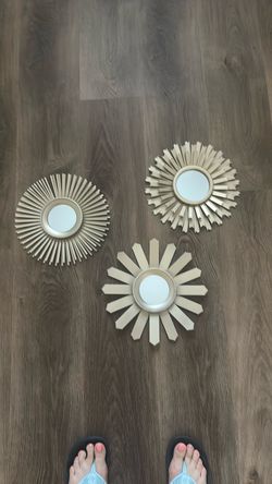 Set of 3 Gold Sunburst Wall Mirrors