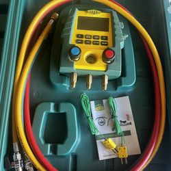 Refco HVAC gage Set And Mini Pro Dye/leak Detector 