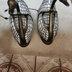 2 SWAN LAMPS
