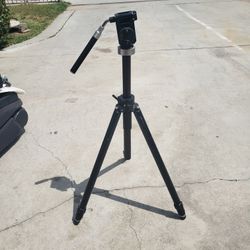 Heavy Duty Tripod Stand