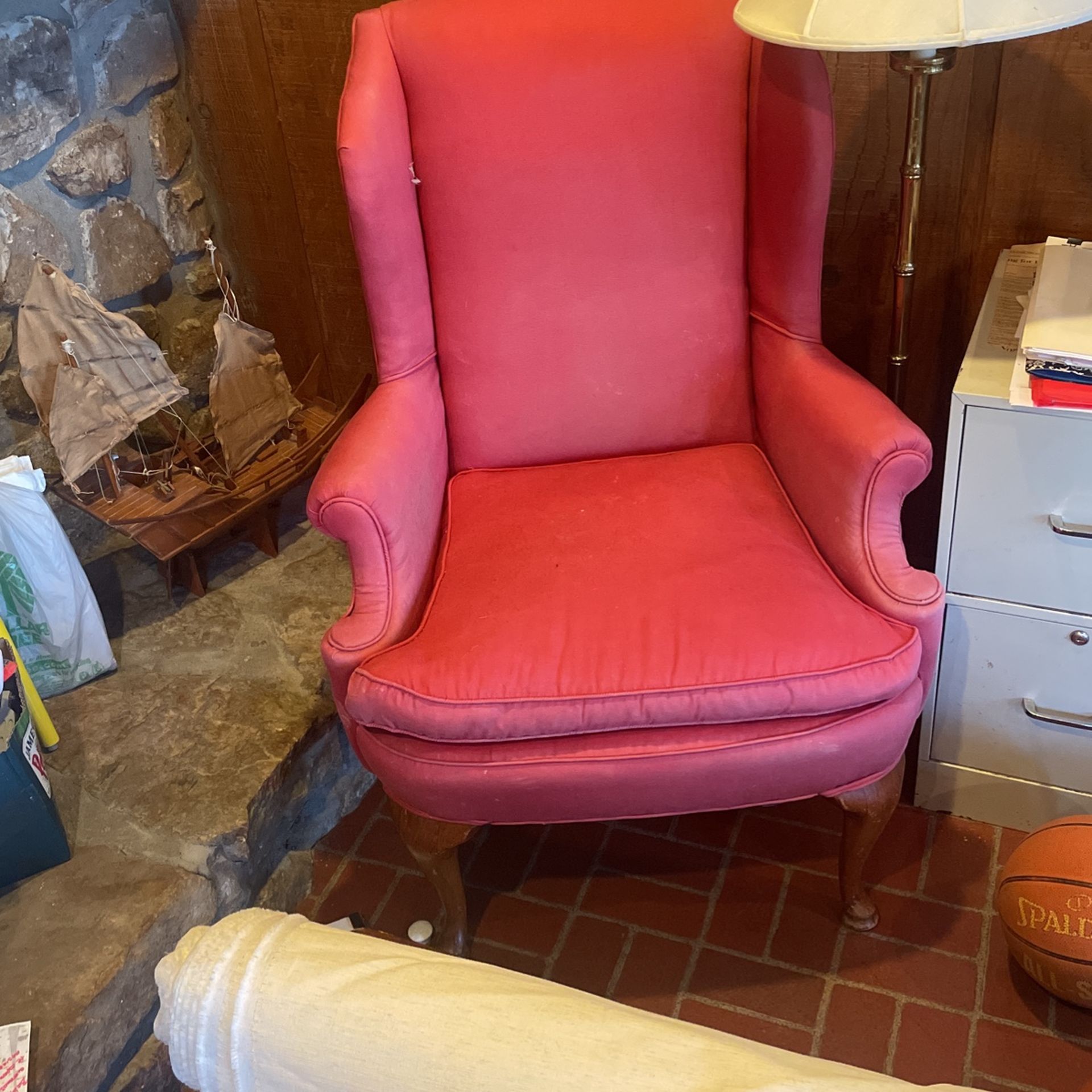 Arm chair- Good Shape- $20 OBO- Moving