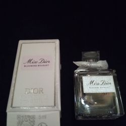 Designer Perfume Miss Dior Dabber