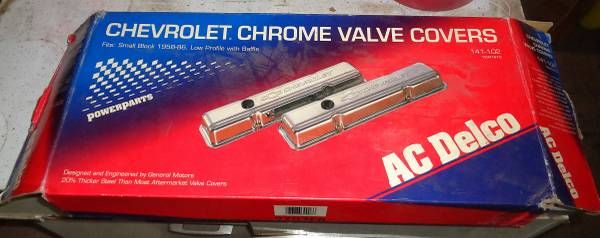 Valve Covers - A/C Delco Chrome Small Block Valve Covers in Box