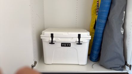 Yeti Tundra 35 Cooler