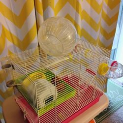 HAMSTER CAGE WITH TUBES + RUNNING WHEEL + WATER BOTTLE+ FOOD DISH AND PLAY WHEEL / BAG OF BEDDING+ BAG OF  FOOD INCLUDED/TOTALLY CLEANED + SANITIZED