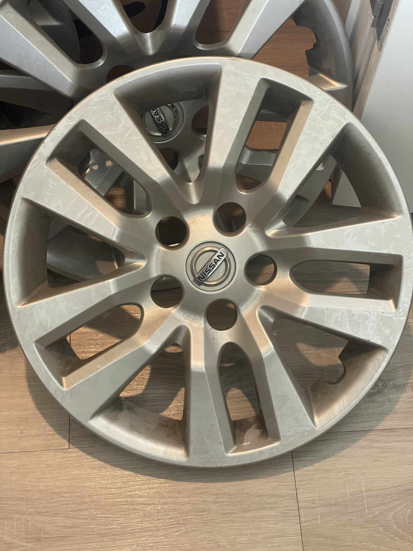 Nissan Hubcaps