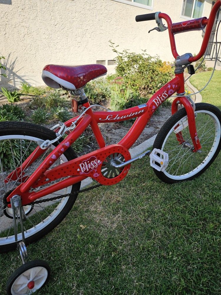 Schwinn Bliss Bike 12 For Girl for Sale in Norwalk CA OfferUp