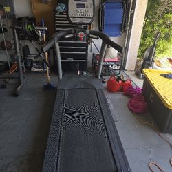 Treadmill 