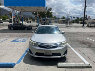 2012 toyota camry le