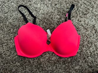 Brand New Victoria’s Secret Bra
