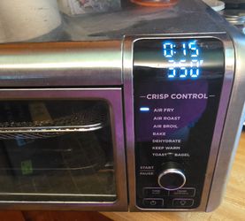 Ninja® SP101 Foodi™ 8-in-1 Digital Air Fry Oven, Flip-Away for Storage, Dehydrate, Keep Warm