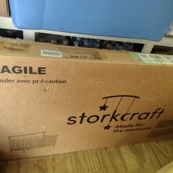 Beautiful Convertible Crib 