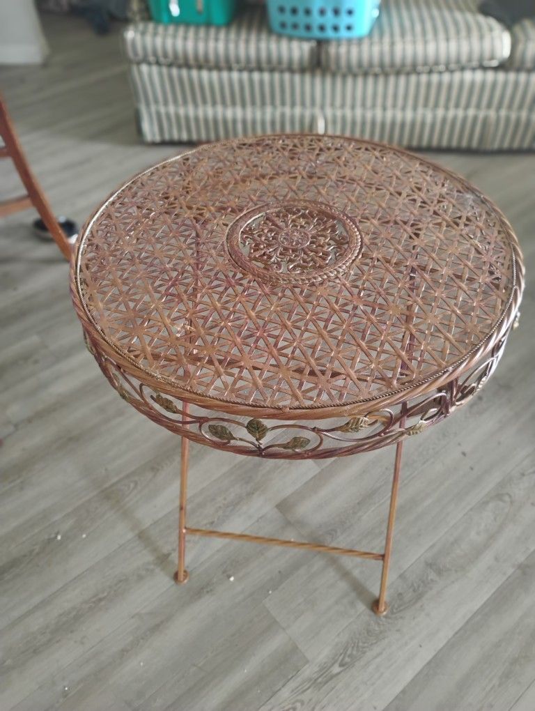 Table Folds