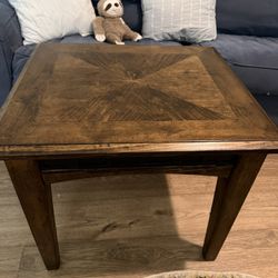 Coffee Table/ End Table