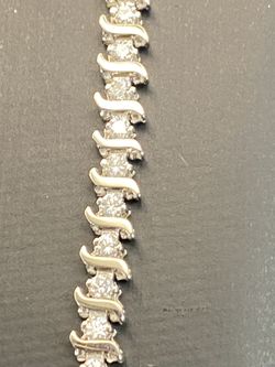 14kt White Gold Natural Diamond Bracelet 